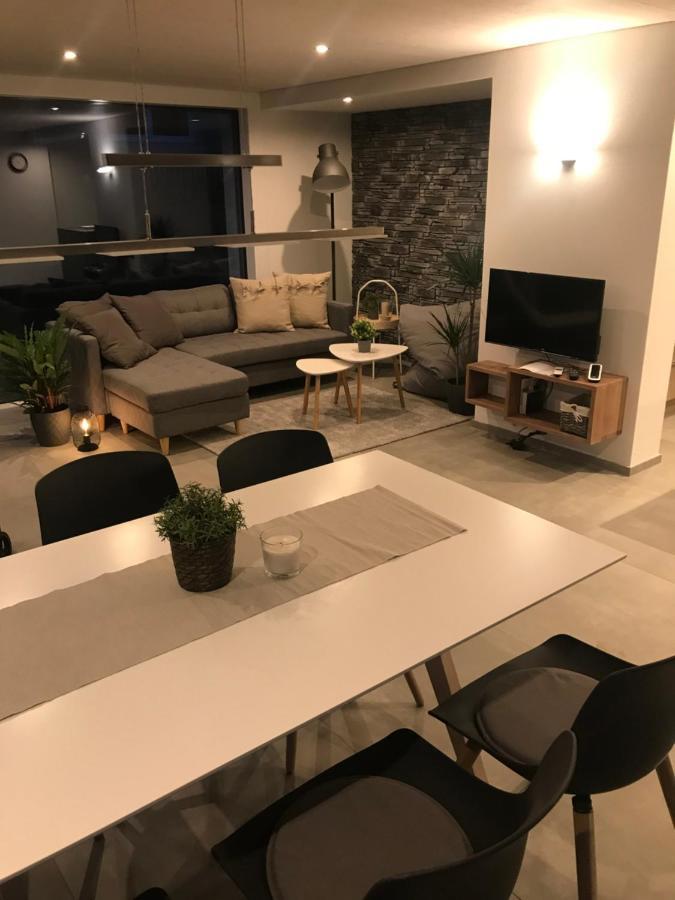 Moderne Unterkunft Mit Panoramablick Auf Thunersee Krattigen Экстерьер фото